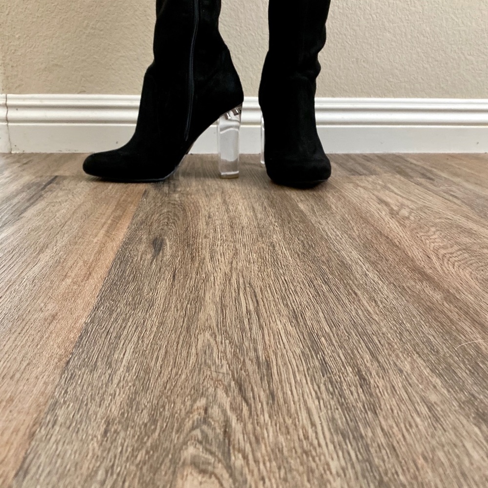 Heeled Booties - Picture 3 of 4